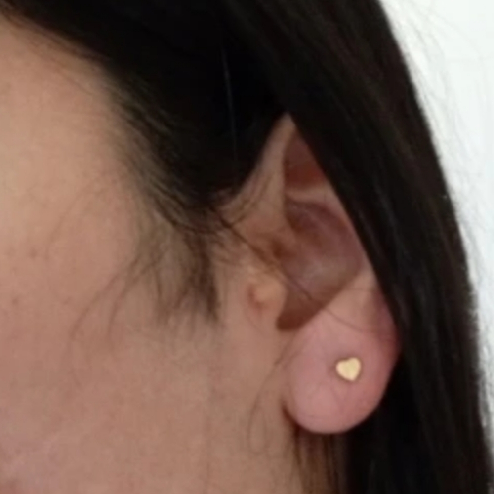 Heart Shape Earrings 🍇🍇 - Picture 5 of 6